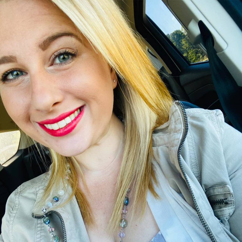 Meet your Posher, Beth